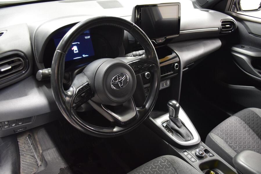 Toyota Yaris Cross vaihtoauto