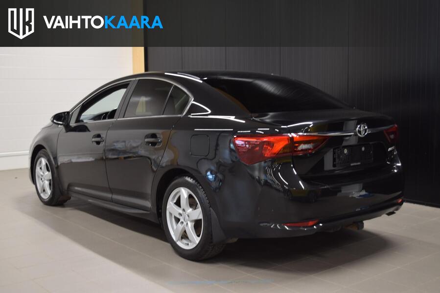 Toyota Avensis vaihtoauto