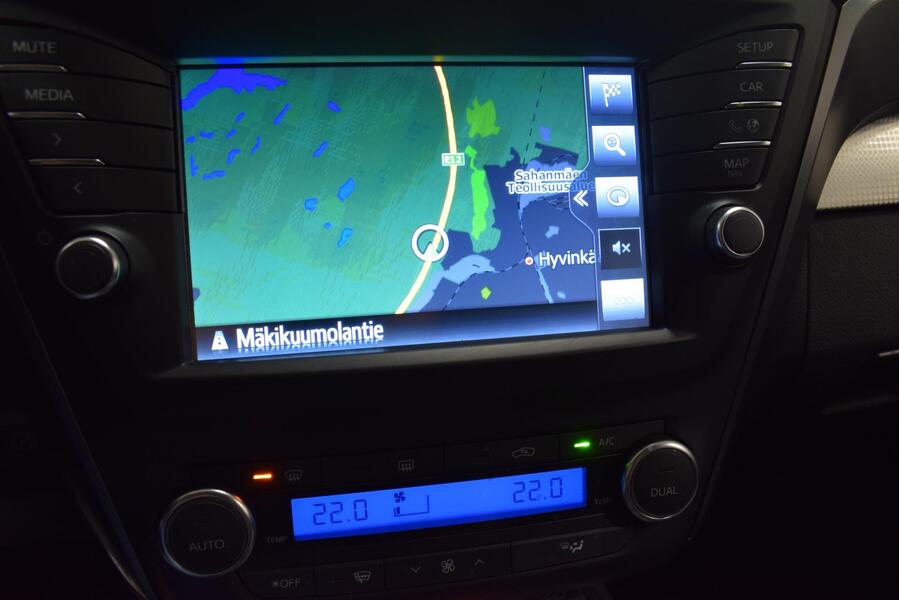 Toyota Avensis vaihtoauto