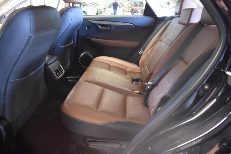 Lexus NX vaihtoauto
