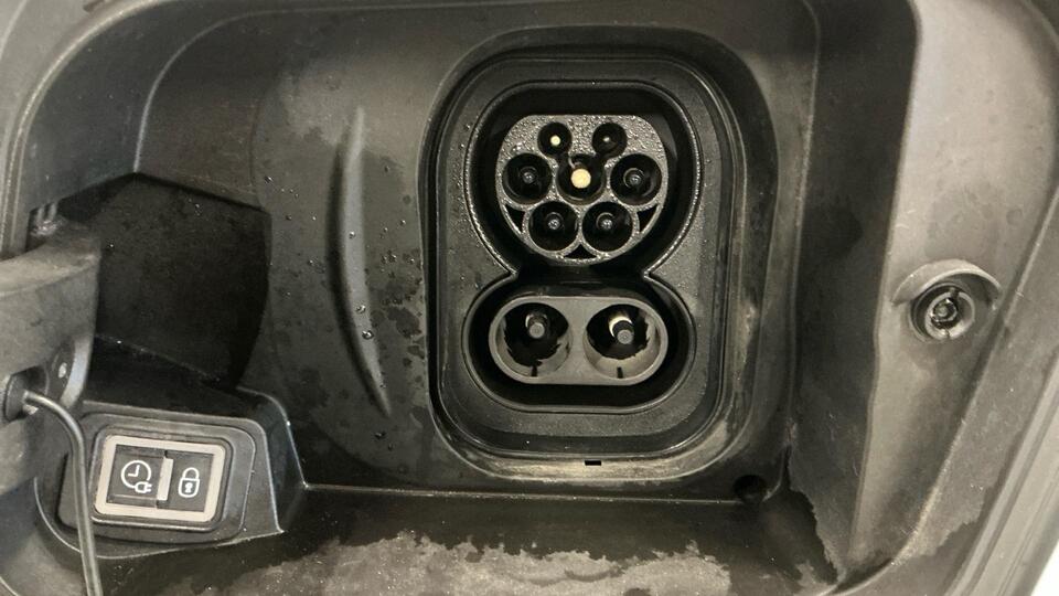 Opel Mokka-e vaihtoauto