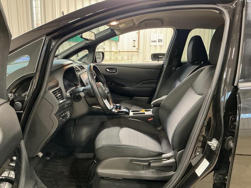 Nissan Leaf vaihtoauto