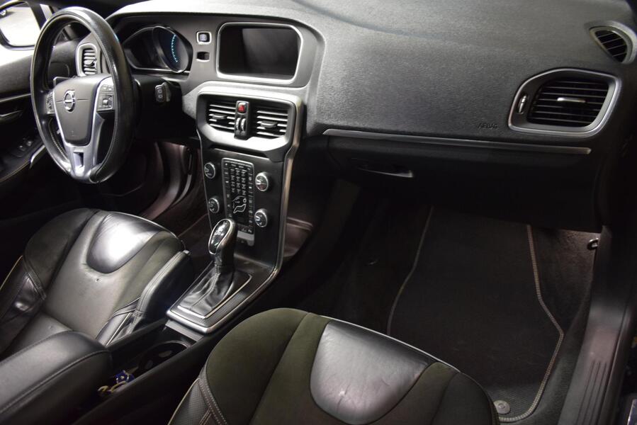 Volvo V40 vaihtoauto