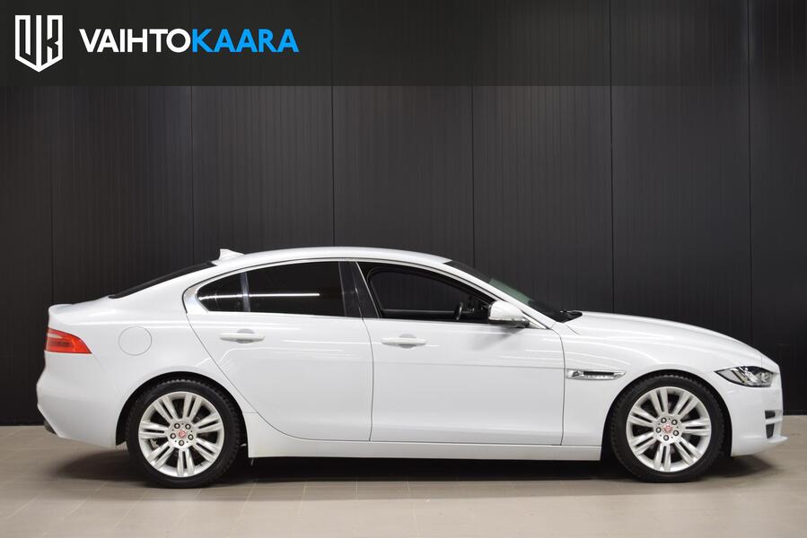 Jaguar XE vaihtoauto