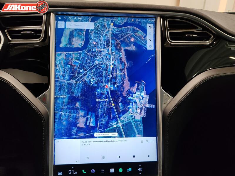 Tesla Model S vaihtoauto