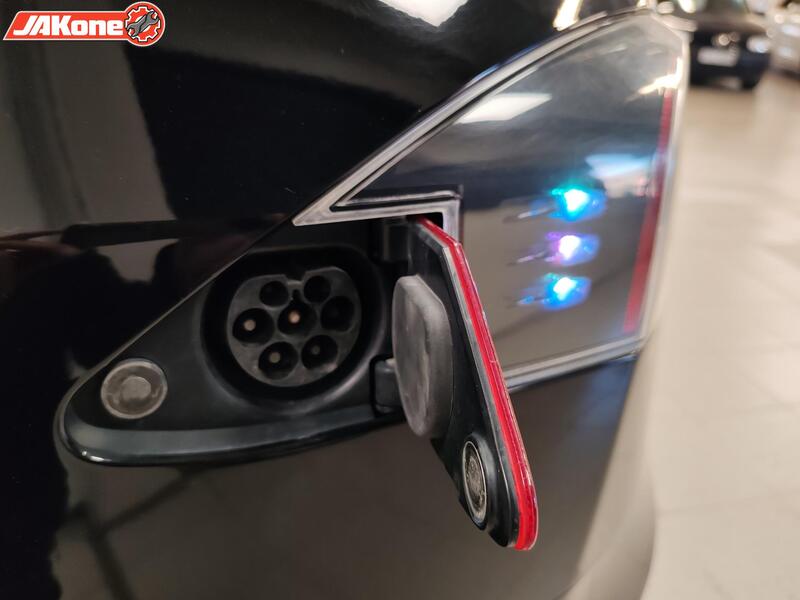 Tesla Model S vaihtoauto