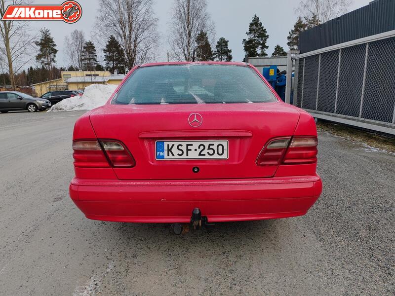 Mercedes-Benz E vaihtoauto