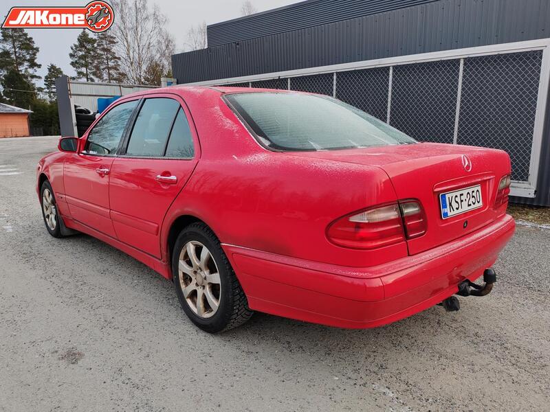 Mercedes-Benz E vaihtoauto