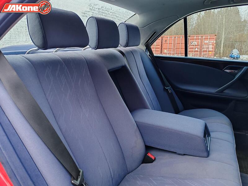 Mercedes-Benz E vaihtoauto