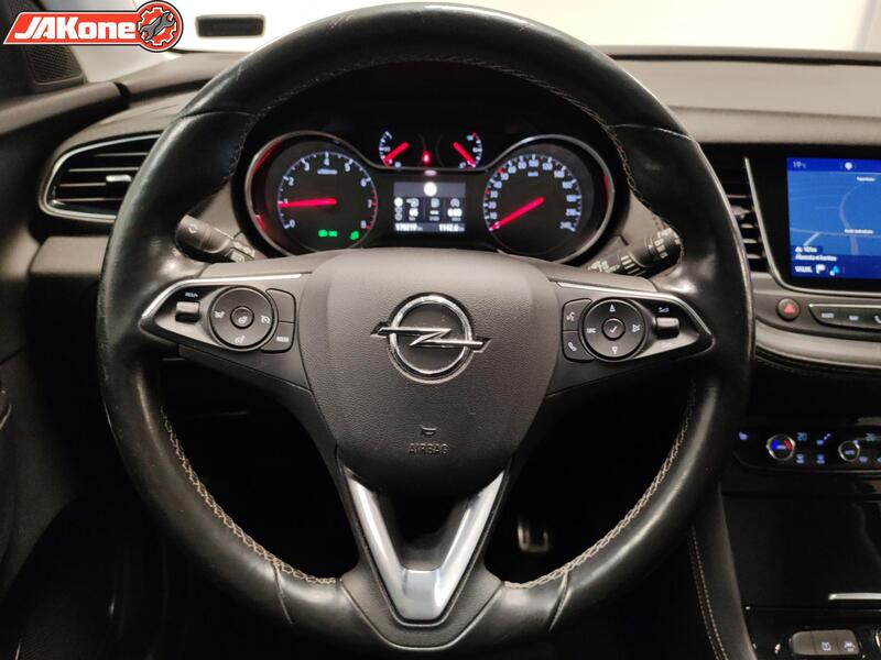 Opel Grandland X vaihtoauto