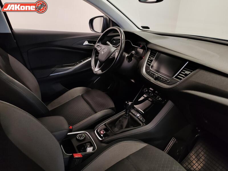 Opel Grandland X vaihtoauto