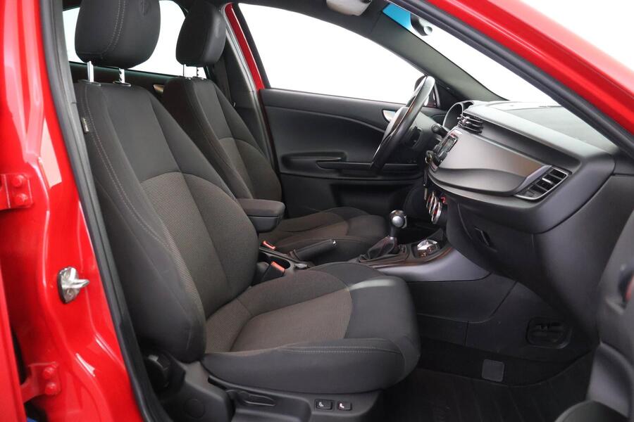 Alfa Romeo Giulietta vaihtoauto