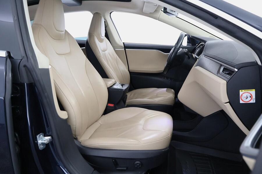 Tesla Model S vaihtoauto