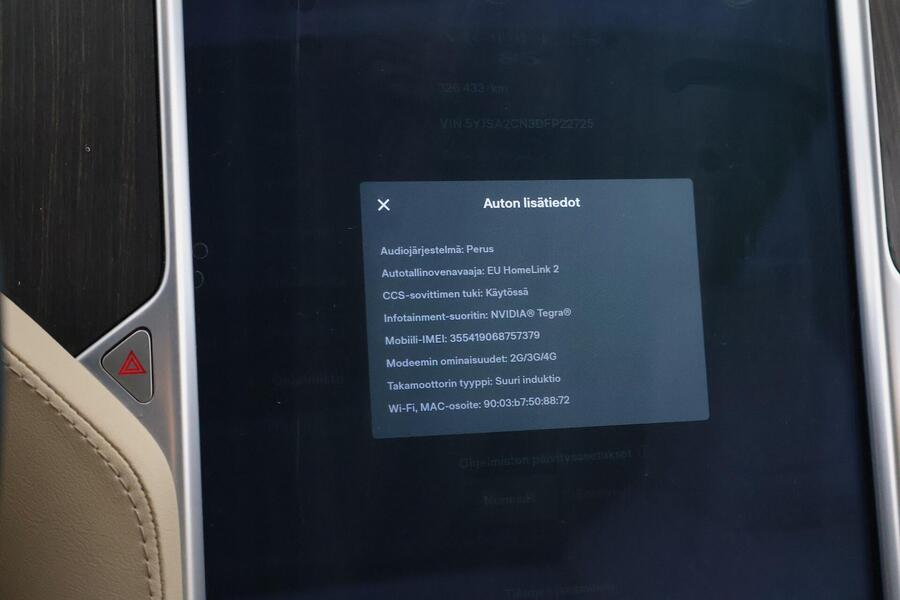 Tesla Model S vaihtoauto