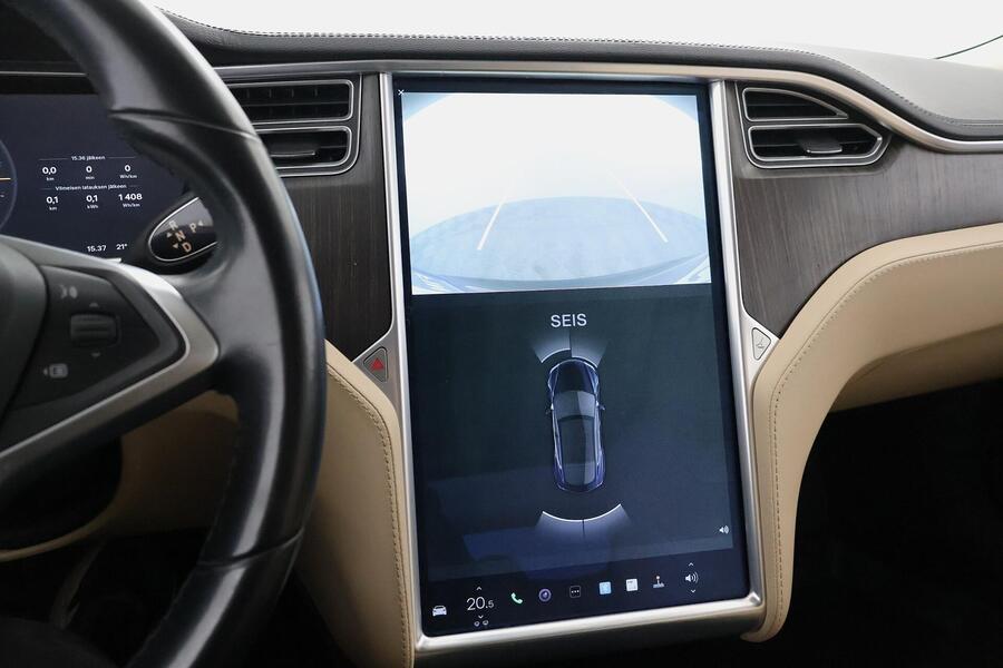 Tesla Model S vaihtoauto