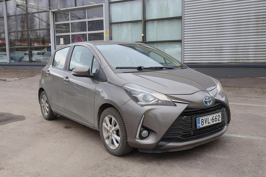 Toyota Yaris vaihtoauto