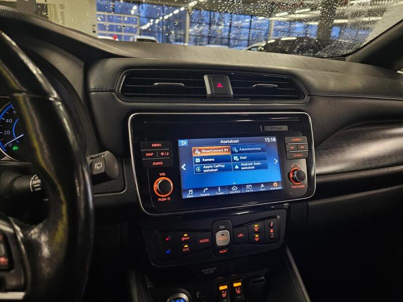 Nissan Leaf vaihtoauto