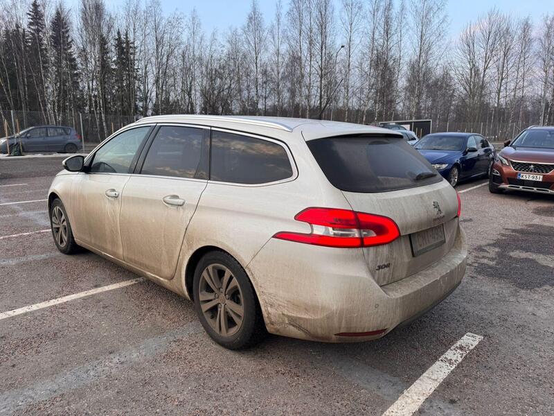Peugeot 308 vaihtoauto