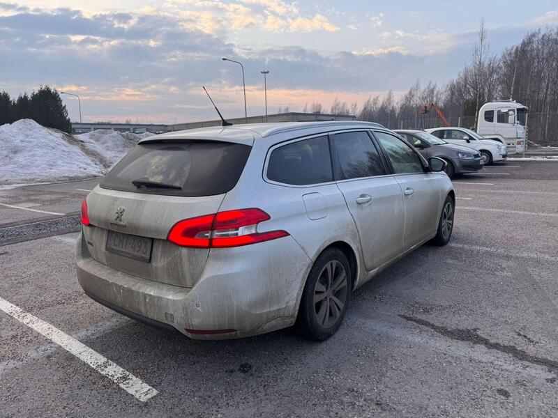Peugeot 308 vaihtoauto