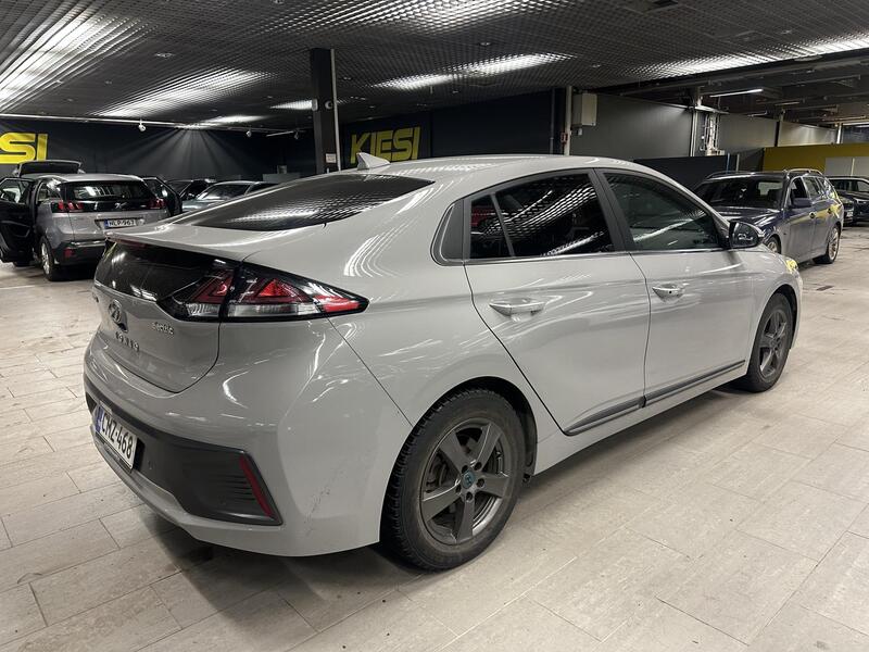Hyundai IONIQ electric vaihtoauto