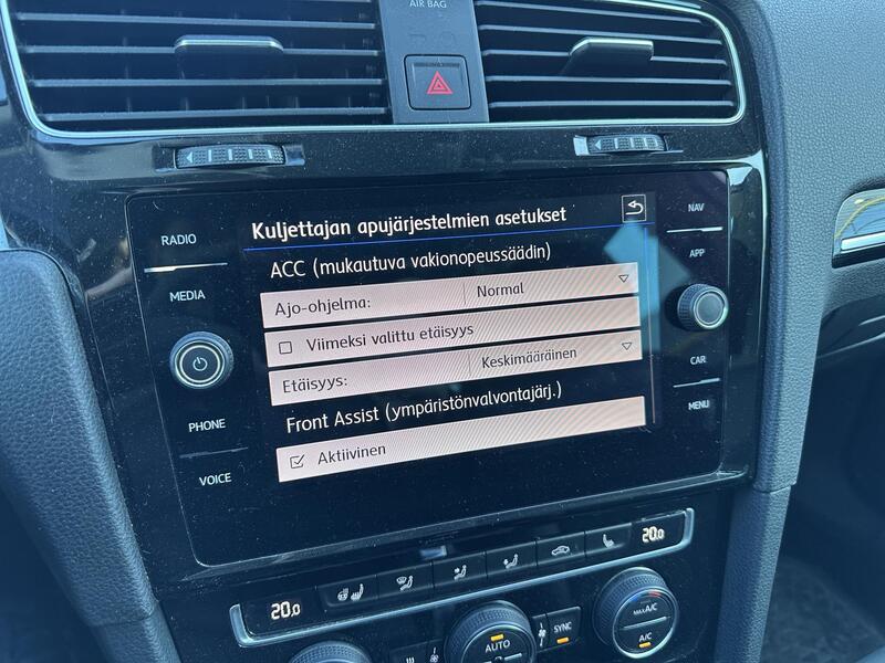 Volkswagen Golf vaihtoauto