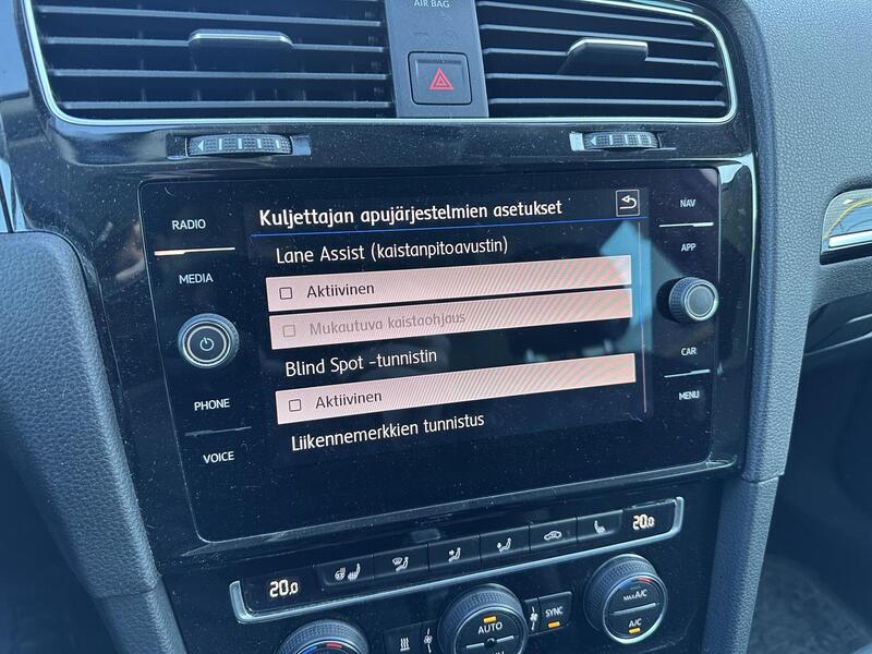 Volkswagen Golf vaihtoauto