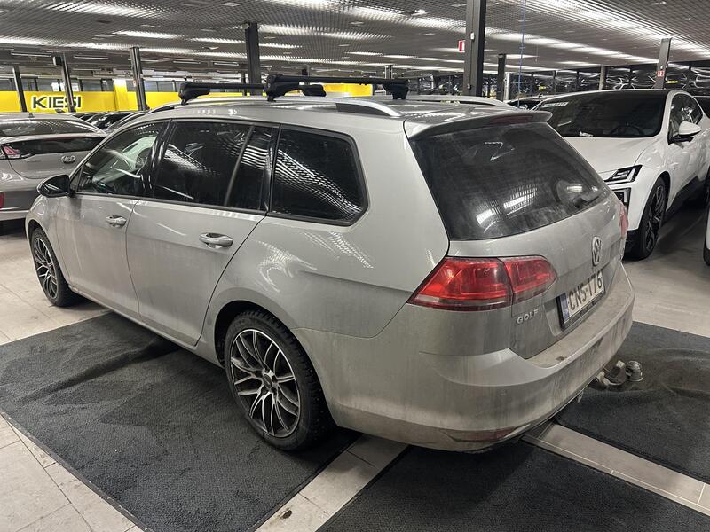 Volkswagen Golf vaihtoauto