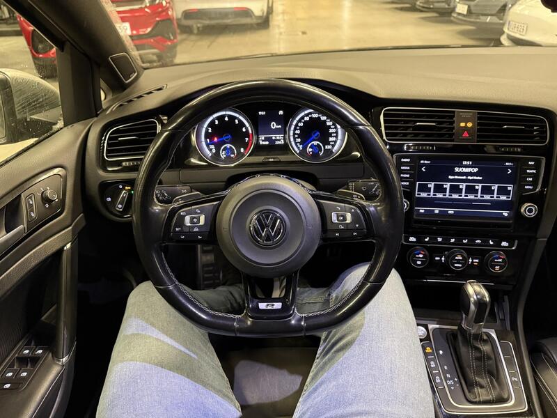 Volkswagen Golf vaihtoauto