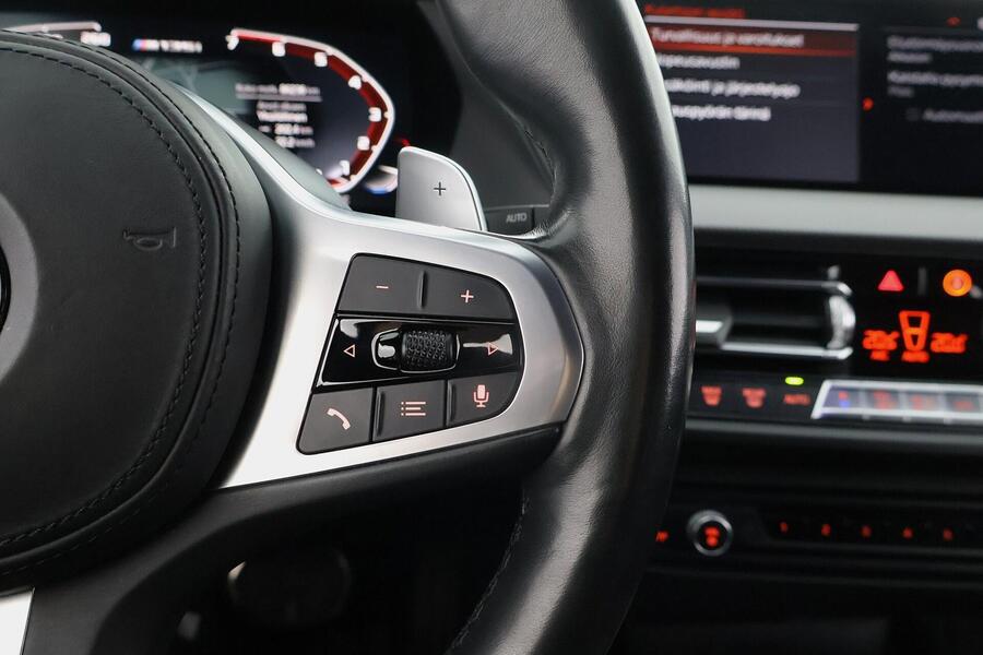 BMW M135i vaihtoauto