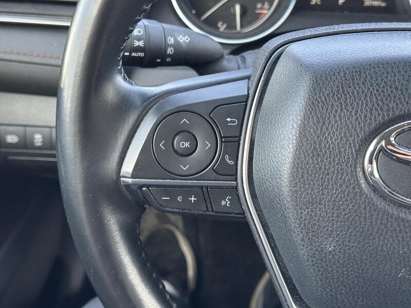 Toyota Camry vaihtoauto