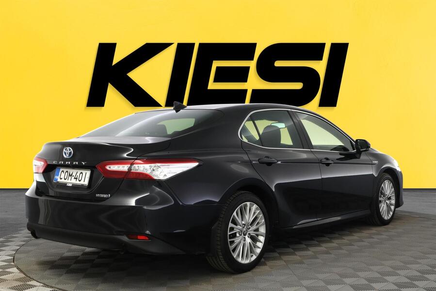 Toyota Camry vaihtoauto