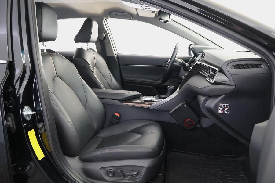 Toyota Camry vaihtoauto