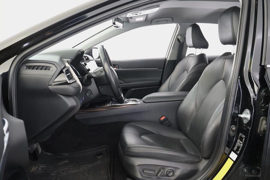 Toyota Camry vaihtoauto