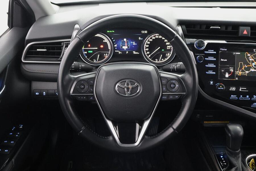 Toyota Camry vaihtoauto