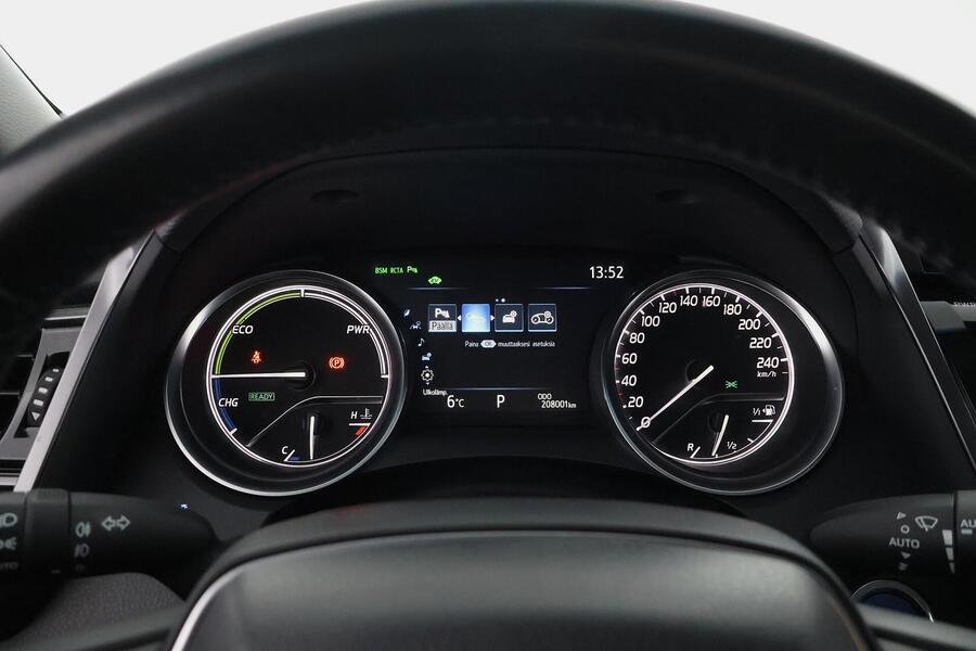 Toyota Camry vaihtoauto