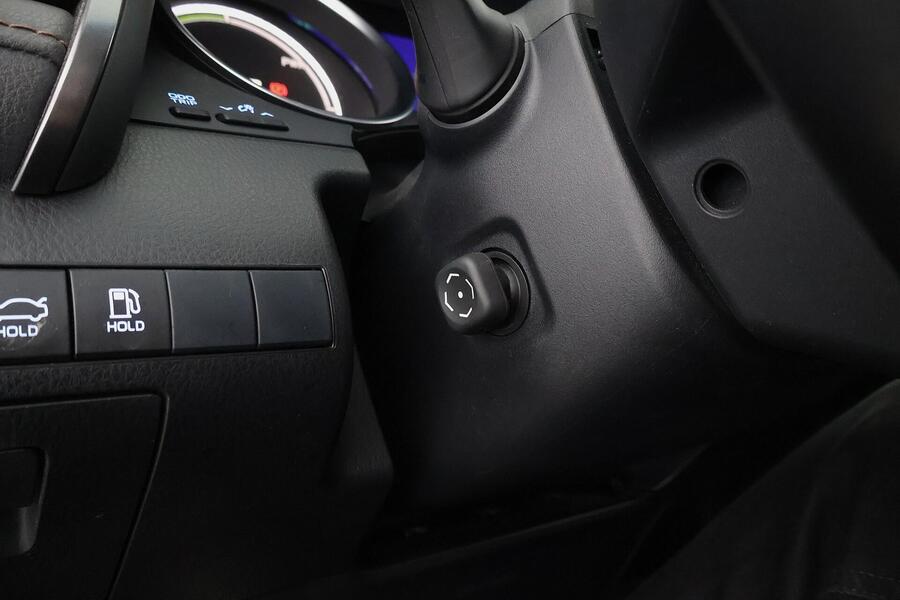 Toyota Camry vaihtoauto