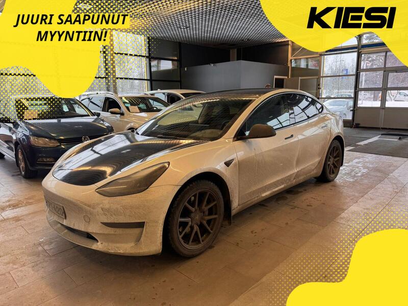 Tesla Model 3 vaihtoauto