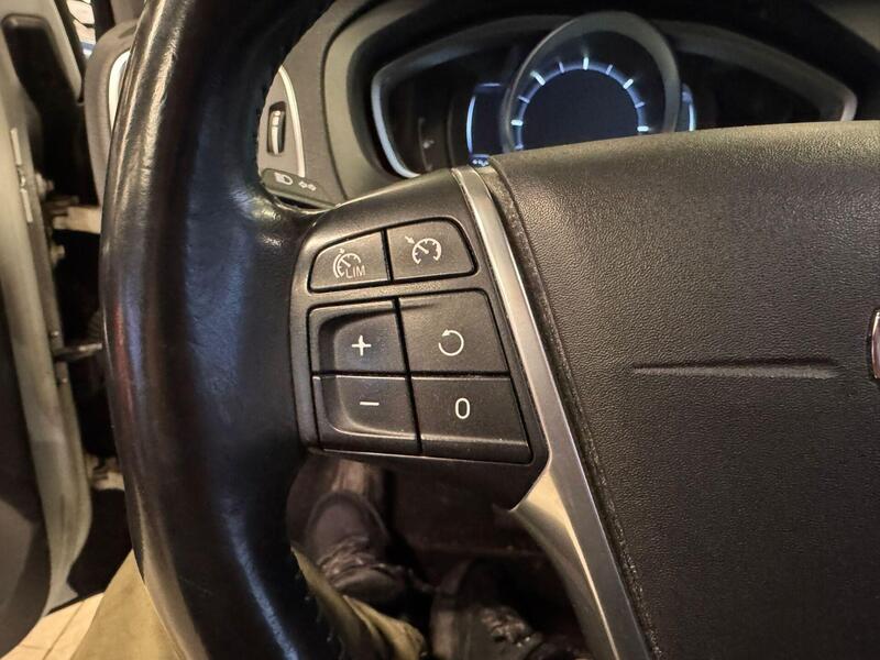 Volvo V40 vaihtoauto