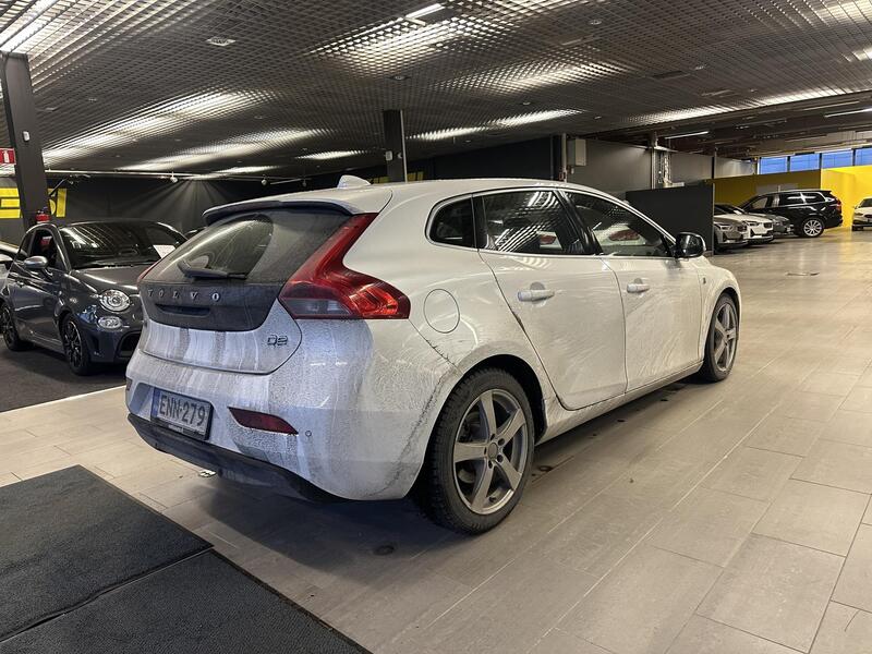Volvo V40 vaihtoauto