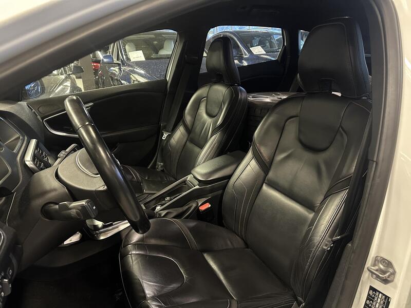 Volvo V40 vaihtoauto