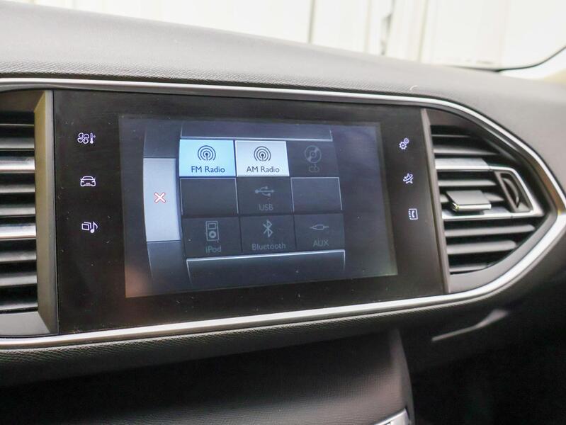 Peugeot 308 vaihtoauto