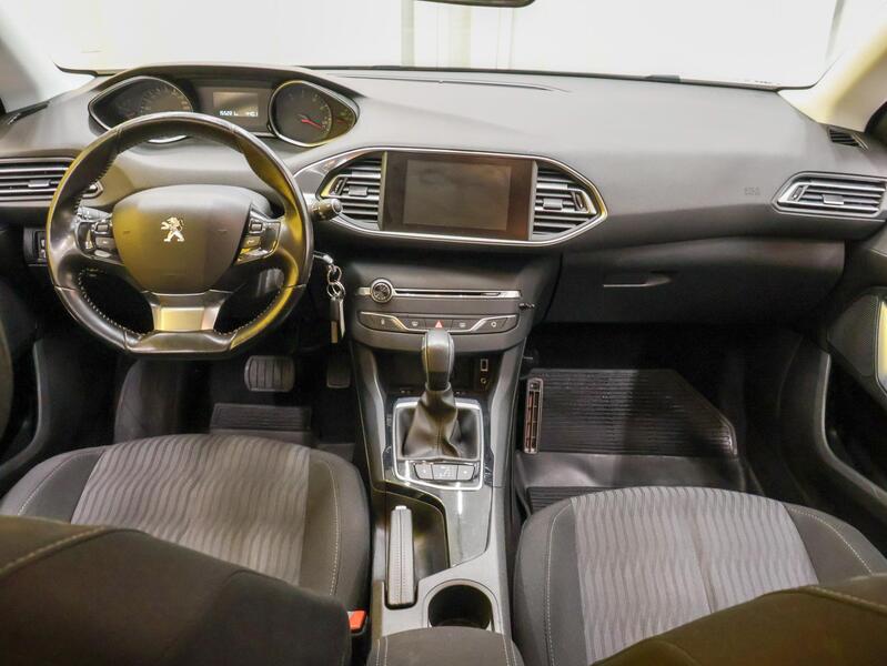 Peugeot 308 vaihtoauto