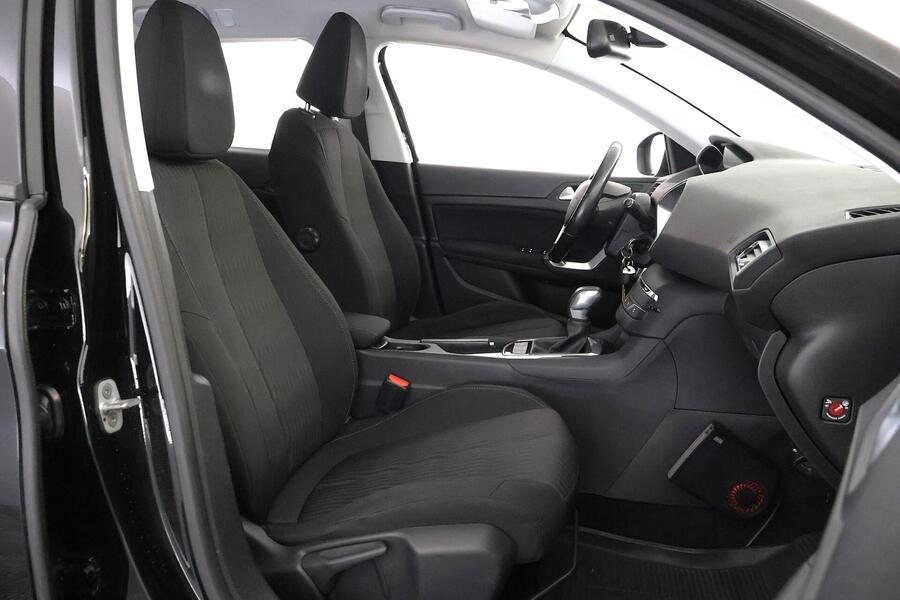 Peugeot 308 vaihtoauto