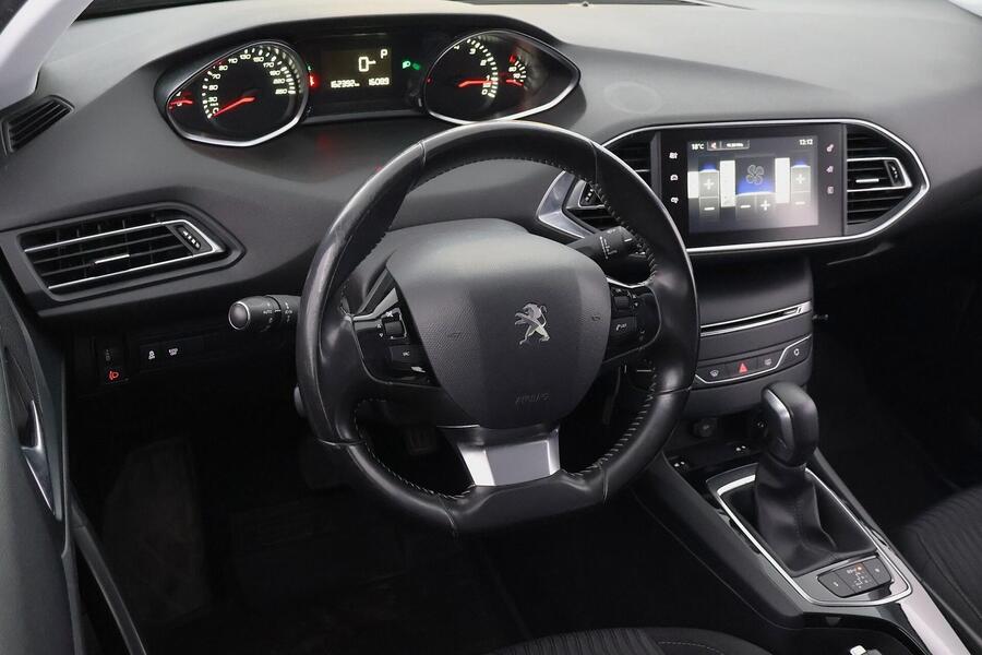 Peugeot 308 vaihtoauto