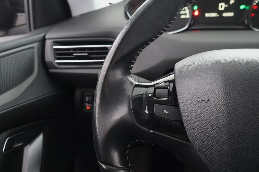 Peugeot 308 vaihtoauto