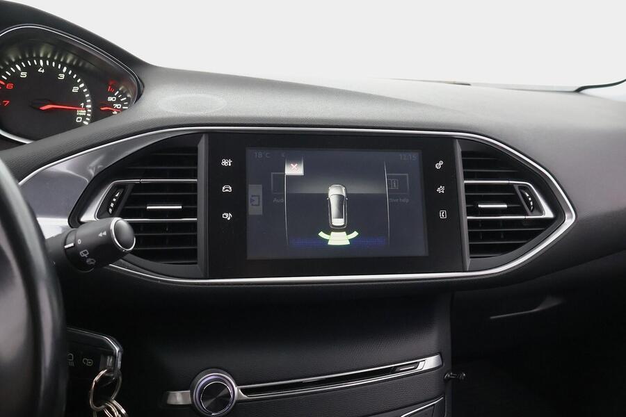 Peugeot 308 vaihtoauto