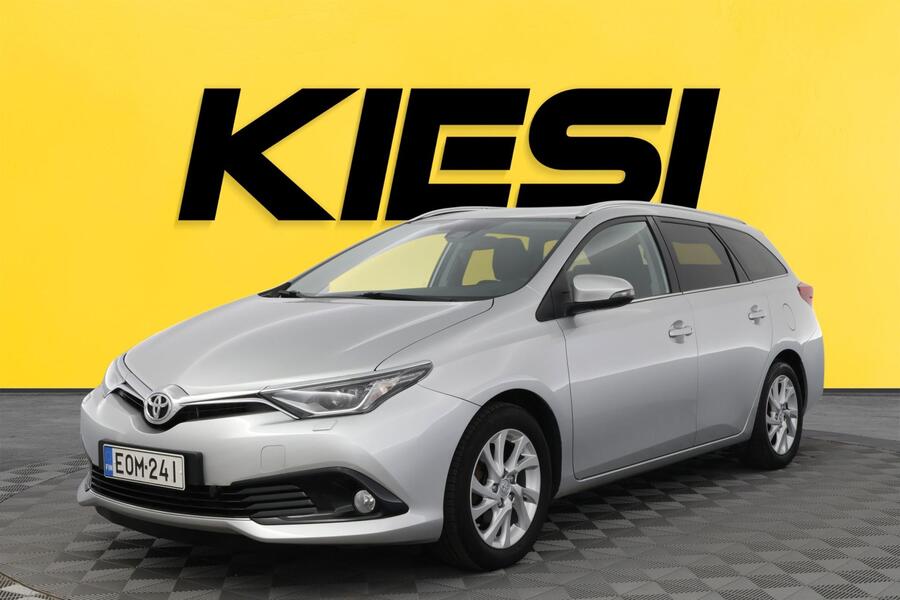 Toyota Auris vaihtoauto