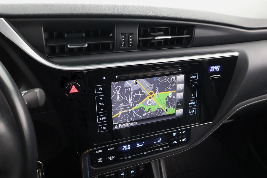 Toyota Auris vaihtoauto