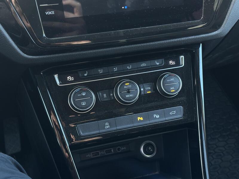 Volkswagen Touran vaihtoauto