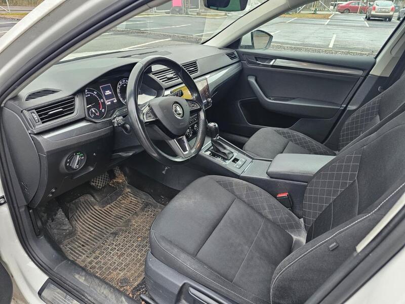 Skoda Superb vaihtoauto